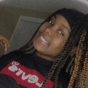 Meet your Posher, Richiona